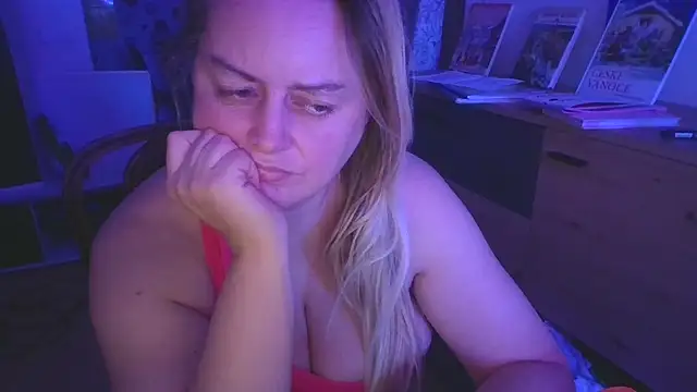 Meliss Official9 online show from 11.19.25