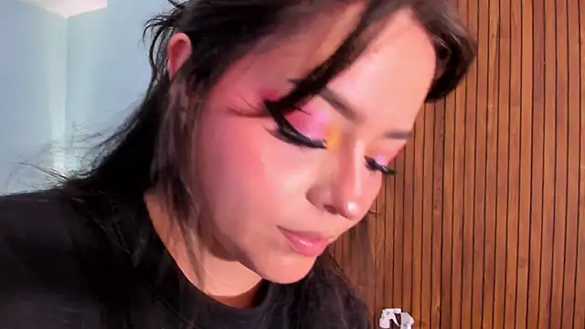 Snapshot of curvy_rousi chatting on 09.28.25 curvy rousi online show from 09.28.25