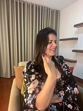 Alice Biel online show from 02.01.25