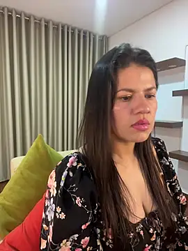 Alice Biel online show from 02.17.25