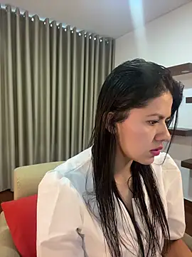 Alice Biel online show from 03.15.25