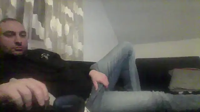 Snapshot of NewyorkDimi chatting on 12.29.24 NewyorkDimi online show from 12.29.24