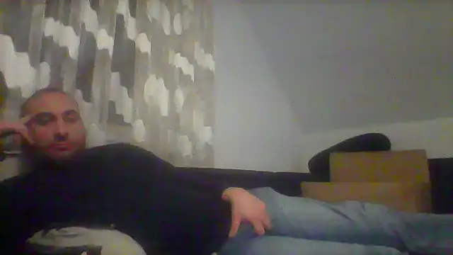 Snapshot of NewyorkDimi chatting on 01.17.25 NewyorkDimi online show from 01.17.25