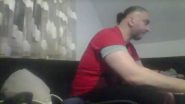 Snapshot of NewyorkDimi chatting on 02.07.25 NewyorkDimi online show from 02.07.25