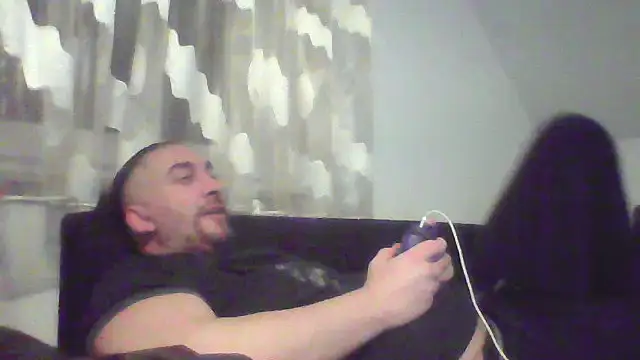 Snapshot of NewyorkDimi chatting on 02.25.25 NewyorkDimi online show from 02.25.25