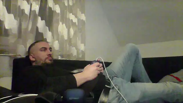 Snapshot of NewyorkDimi chatting on 03.01.25 NewyorkDimi online show from 03.01.25