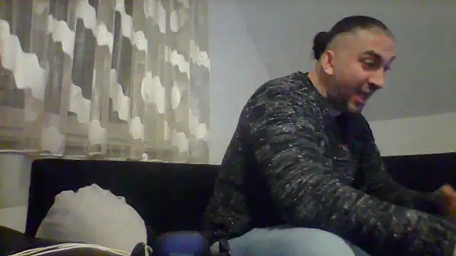 Snapshot of NewyorkDimi chatting on 03.06.25 NewyorkDimi online show from 03.06.25