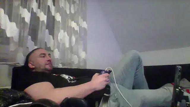 Snapshot of NewyorkDimi chatting on 03.06.25 NewyorkDimi online show from 03.06.25