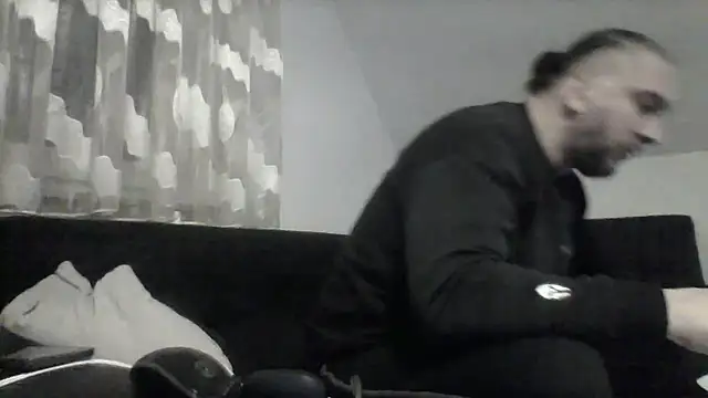 Snapshot of NewyorkDimi chatting on 03.17.25 NewyorkDimi online show from 03.17.25