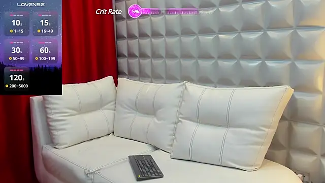 valentinasu1 online show from 12.28.24