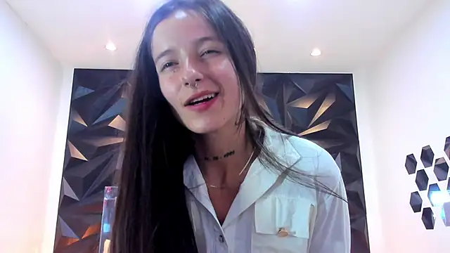 valentinasu1 online show from 10.09.25