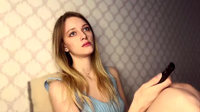 Evvie Summn1 online show from 03.02.26