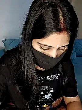 Kritika Hotty online show from 02.12.25