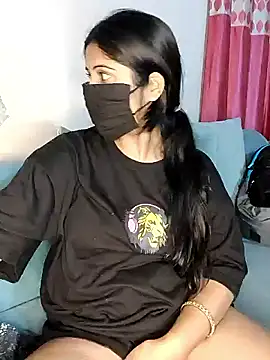 Kritika Hotty online show from 02.20.25