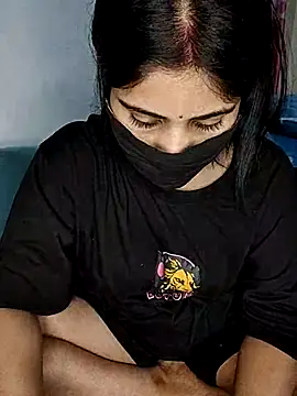 Kritika Hotty online show from 02.20.25