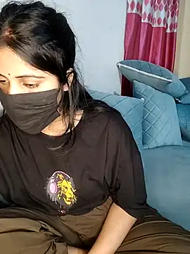 Kritika Hotty online show from 02.22.25
