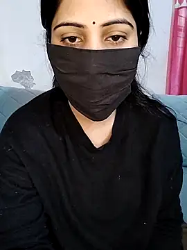 Kritika Hotty online show from 03.03.25