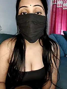 Kritika Hotty online show from 03.05.25