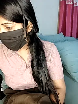 Kritika Hotty online show from 03.07.25