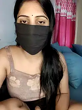 Kritika Hotty online show from 03.08.25