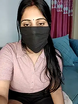 Kritika Hotty online show from 03.11.25