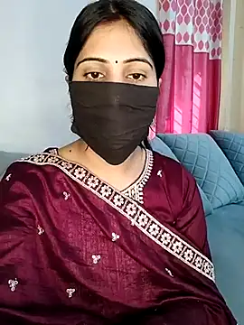 Kritika Hotty online show from 03.14.25