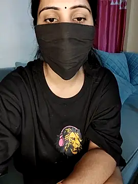 Kritika Hotty online show from 03.18.25