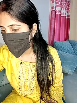 Kritika Hotty online show from 03.22.25