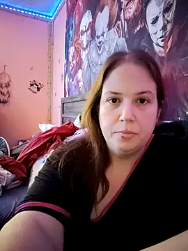 023Longandjuicy online show from 12.03.25