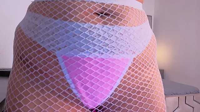 MAISE HILL1 online show from 03.31.26