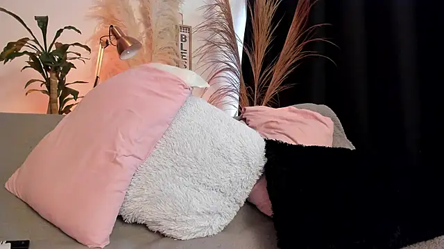 Serenity Day online show from 02.28.26