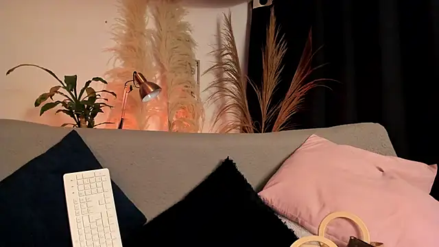 Serenity Day online show from 03.06.26