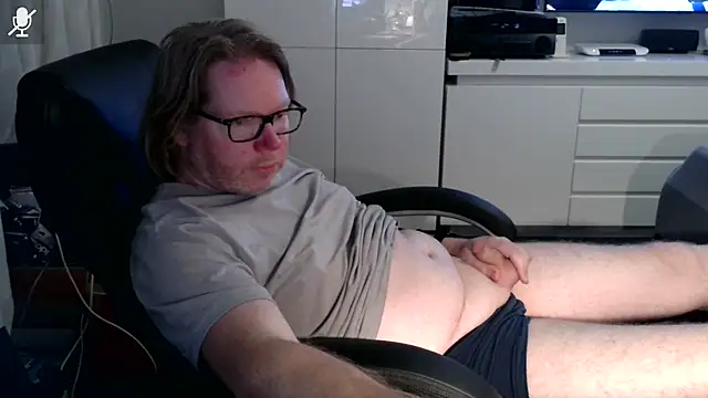 Snapshot of VSteph chatting on 11.07.25 VSteph online show from 11.07.25