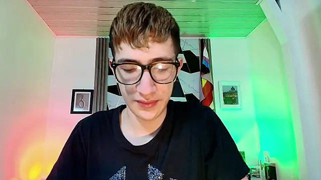 Erik Osorio online show from 09.12.25