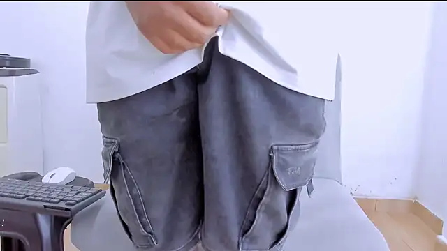 Snapshot of jack_crawfortt chatting on 10.22.25 jack crawfortt online show from 10.22.25