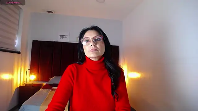 Zuzana21 online show from 12.31.24