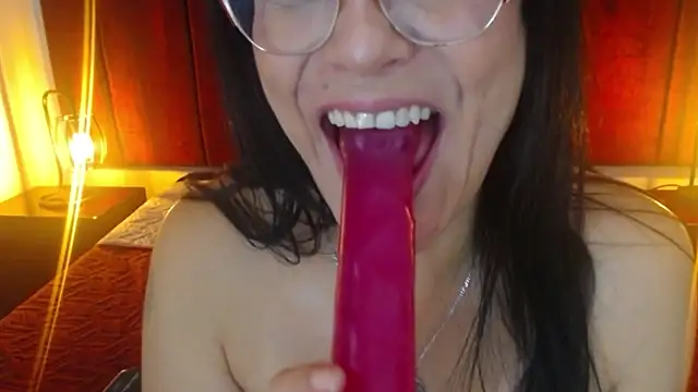 Zuzana21 online show from 01.28.25