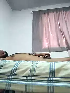 Snapshot of Zombra_42 chatting on 01.25.25 Zombra 42 online show from 01.25.25