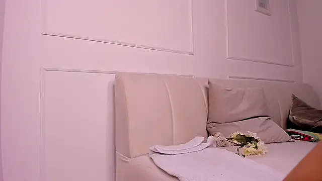 Snapshot of april_higgins chatting on 02.01.25 april higgins online show from 02.01.25