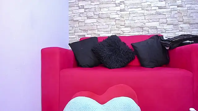 nicollee18 online show from 03.22.25