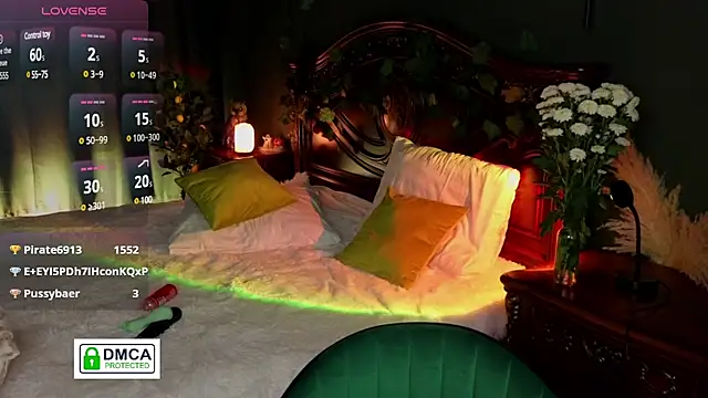 Hello Vivienne online show from 03.08.25