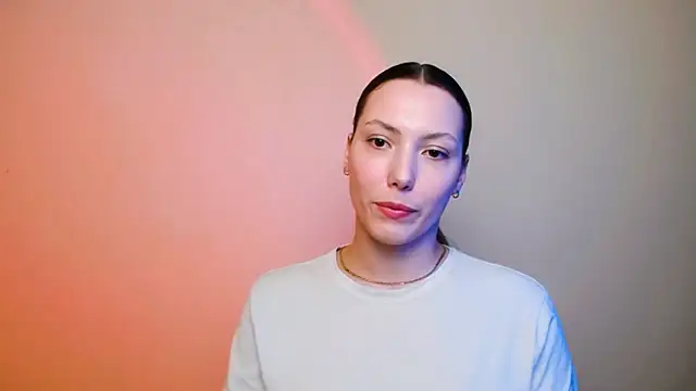 VanessaMay  online show from 03.09.25