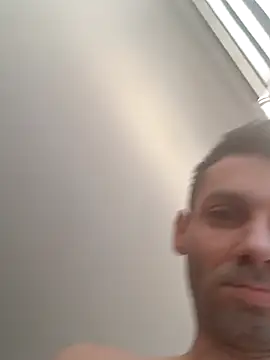 Snapshot of boysexy350 chatting on 10.16.25 boysexy350 online show from 10.16.25