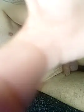 Snapshot of boysexy350 chatting on 10.27.25 boysexy350 online show from 10.27.25