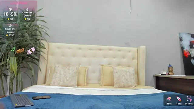 Snapshot of kieran_derek chatting on 09.18.25 kieran derek online show from 09.18.25