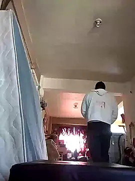 Snapshot of 6MataGarcia chatting on 02.05.25 6MataGarcia online show from 02.05.25