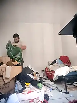 Snapshot of 6MataGarcia chatting on 10.22.25 6MataGarcia online show from 10.22.25