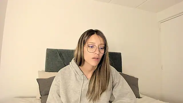 Gabby and Alice online show from 12.13.24