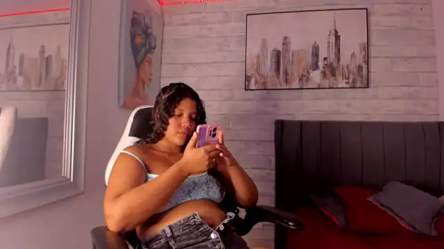 Snapshot of Niky_lulo chatting on 12.07.24 Niky lulo online show from 12.07.24