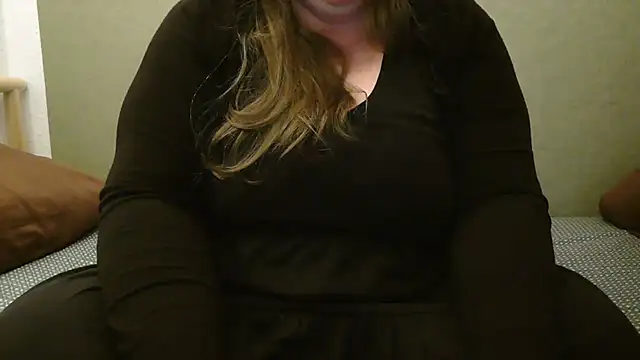 MarthaBriest online show from 12.22.24